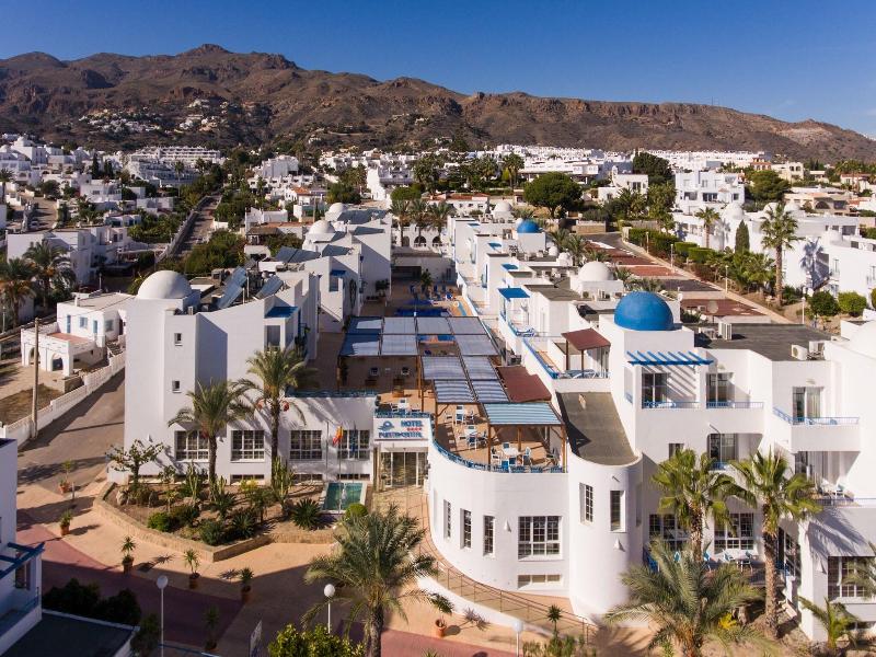Punta del Cantal Hotel Suites image