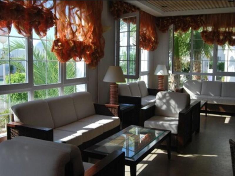 Punta del Cantal Hotel Suites image