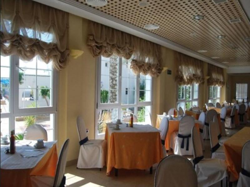 Punta del Cantal Hotel Suites image