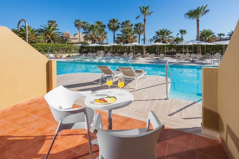 Elba Costa Ballena Beach & Thalasso Resort image