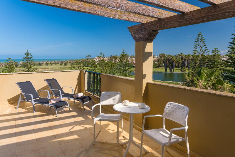 Elba Costa Ballena Beach & Thalasso Resort image