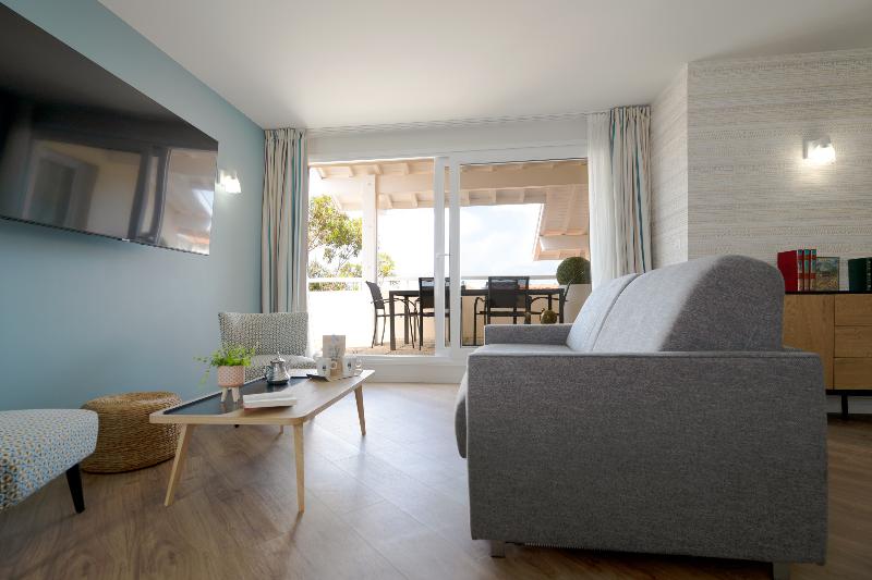 Hotel Litteraire Jules Verne, BW Signature Collect image