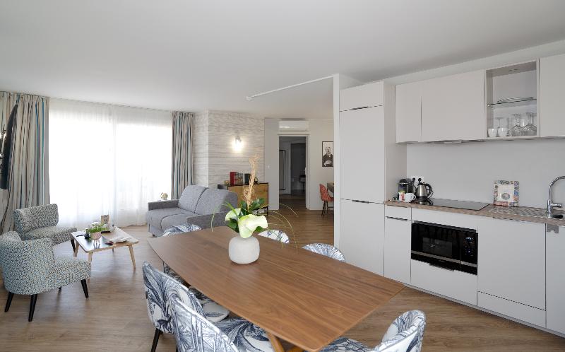 Hotel Litteraire Jules Verne, BW Signature Collect image