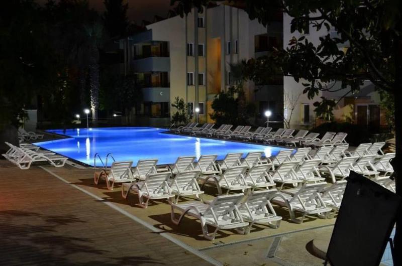 Club Palm Garden - Keskin Hotel & Apartments