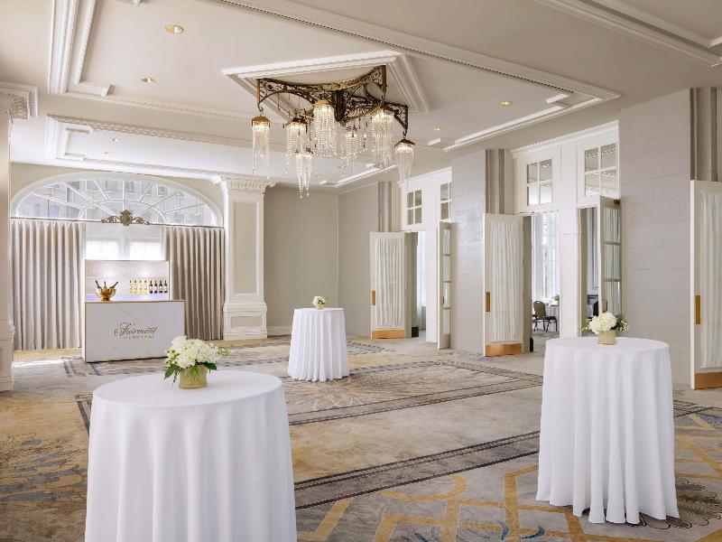 Fairmont Hotel Macdonald Fairmont Hotel Macdonald