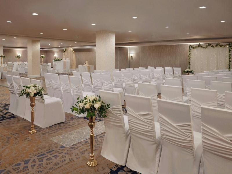 Sheraton Parkway Toronto North Hotel & Suites — photo 67