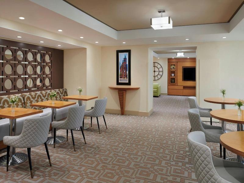 Sheraton Parkway Toronto North Hotel & Suites