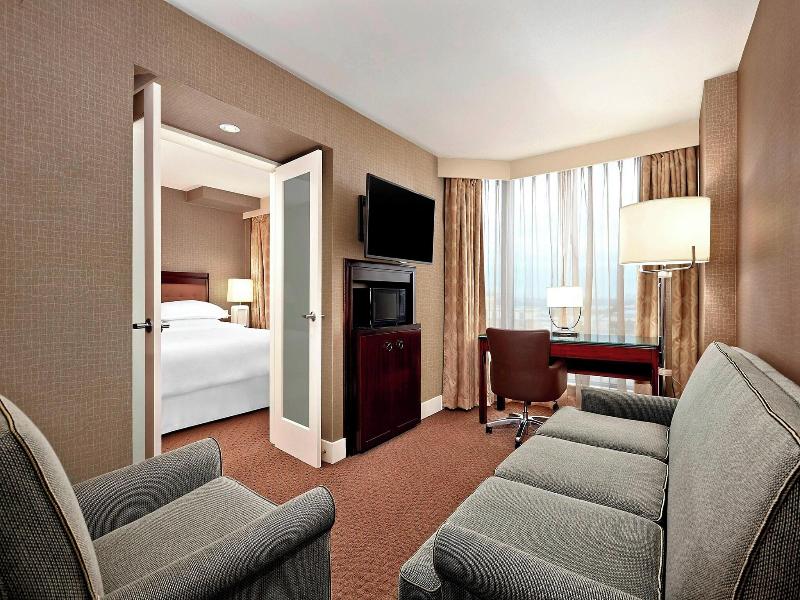 SUITE KING BED ONE BEDROOM