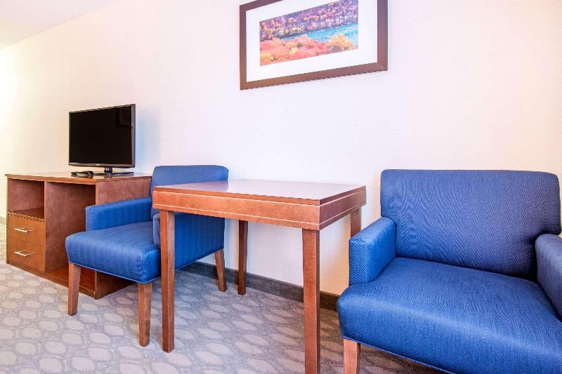 Comfort Inn Fallsview Niagara image