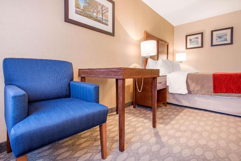 Comfort Inn Fallsview Niagara image