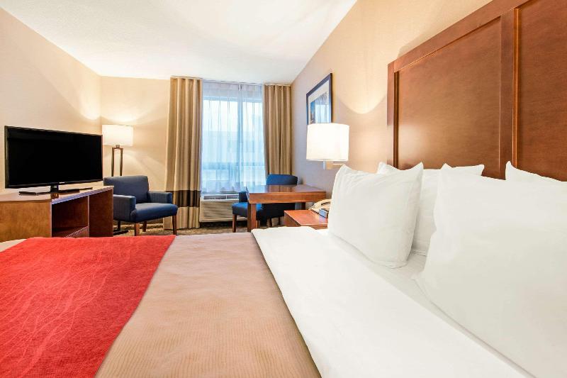 Comfort Inn Fallsview Niagara image