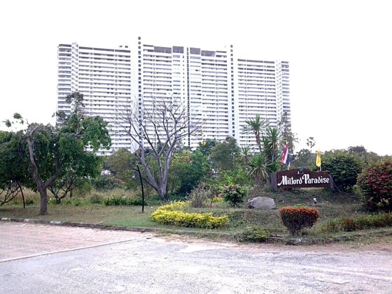 Milford Paradise image