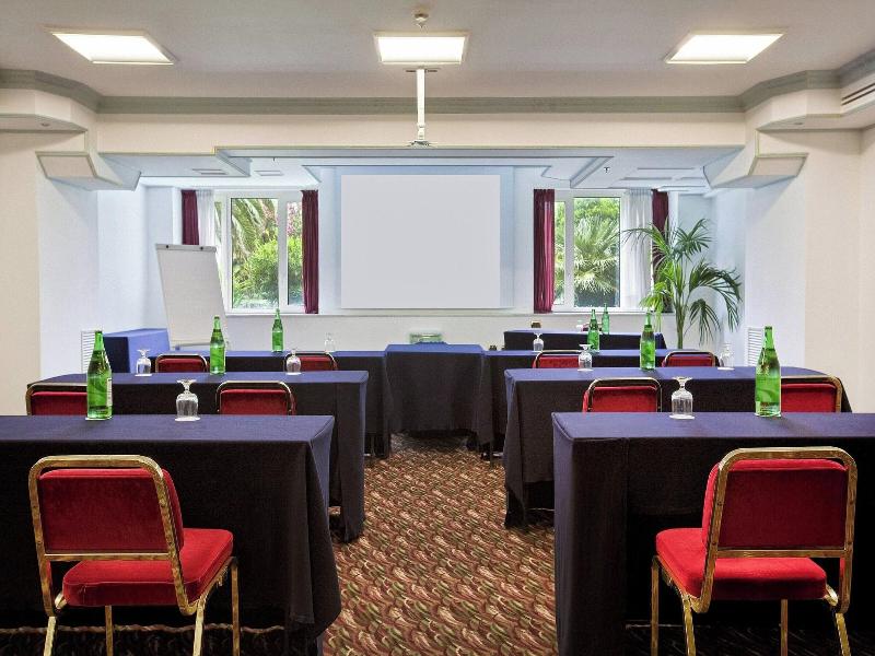 Delta Hotels by Marriott Giardini Naxos image