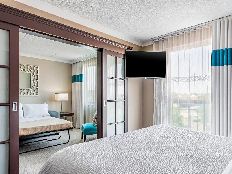 Four Points by Sheraton London image