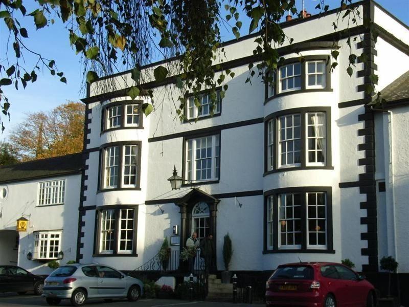 Donington Manor image