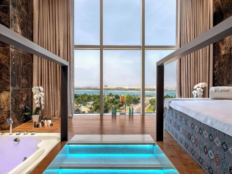 Le Royal Meridien Abu Dhabi image