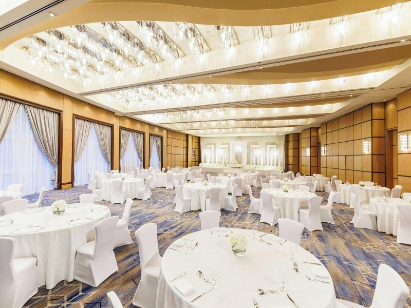 Le Royal Meridien Abu Dhabi image