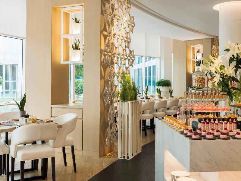 Le Royal Meridien Abu Dhabi image