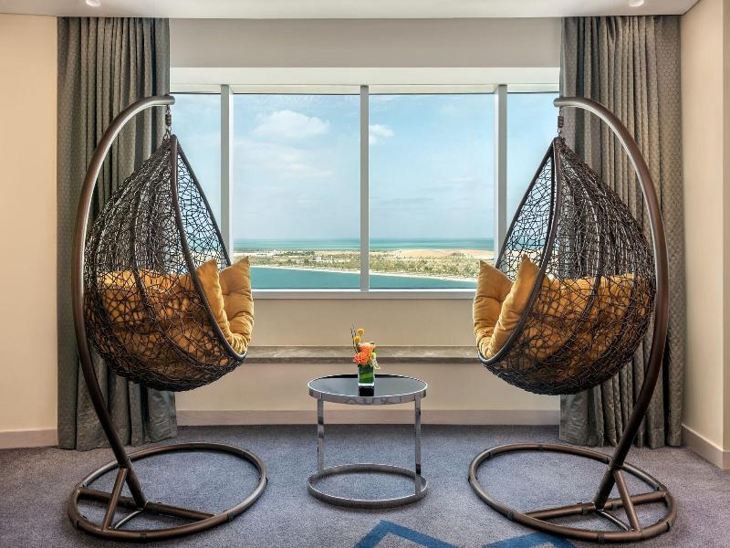 Le Royal Meridien Abu Dhabi image