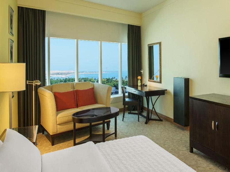 Le Royal Meridien Abu Dhabi image