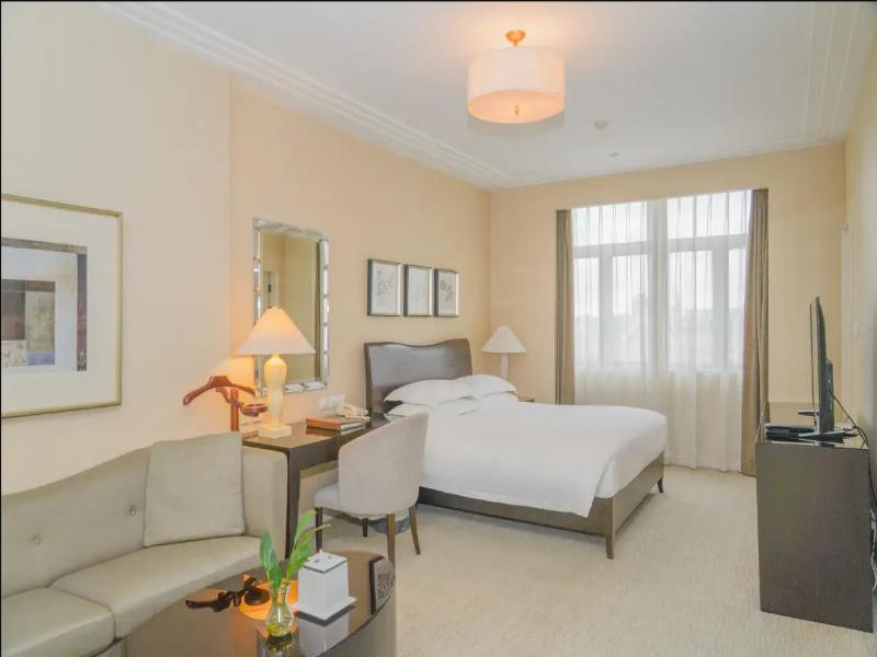 Broadway Mansions Hotel - Bund image