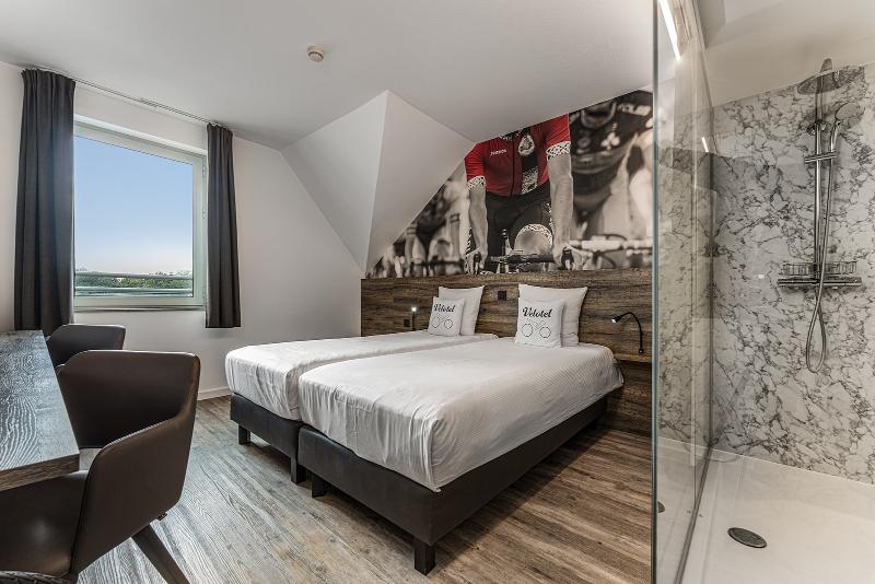 Hotel Velotel Bruges image