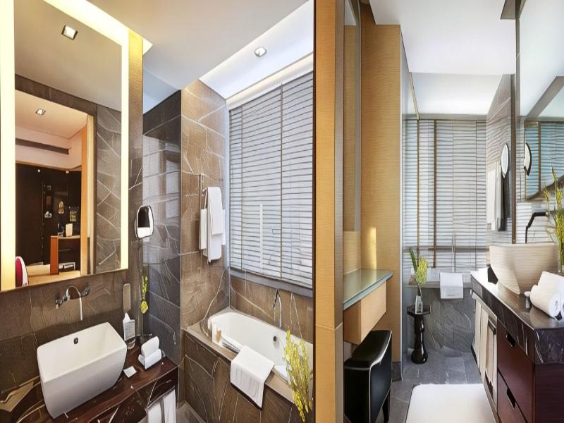 The Longemont Hotel Shanghai image