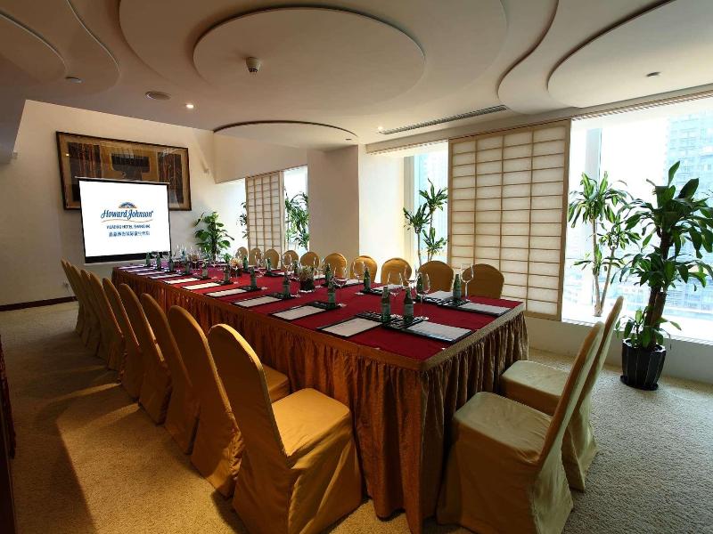 Howard Johnson Huaihai Hotel Shanghai image
