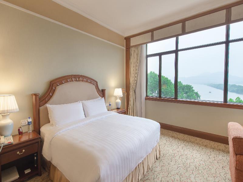 Shangri-la Hangzhou image