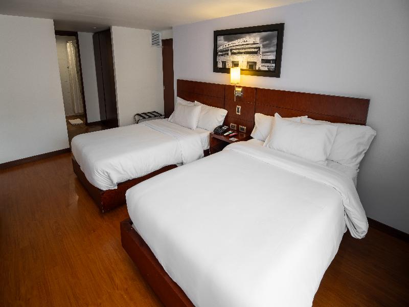 Radisson Bogota Metrotel image