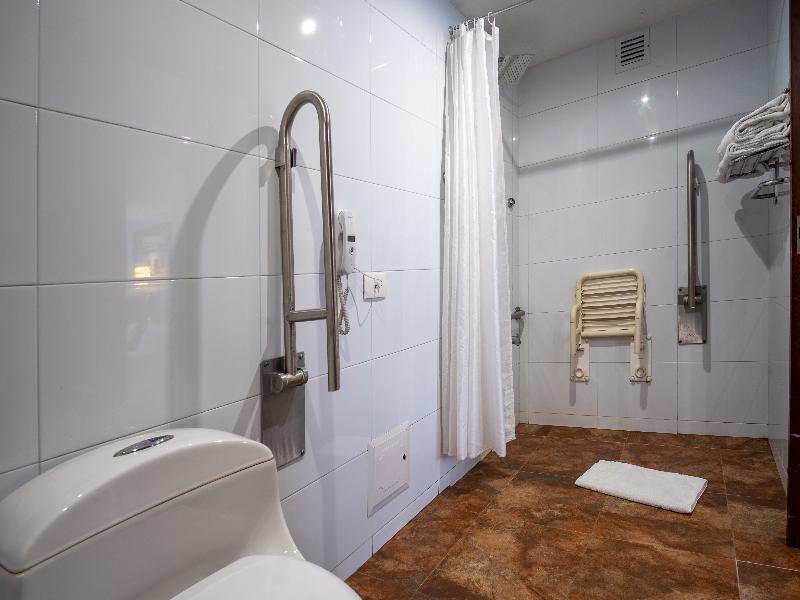 Radisson Bogota Metrotel image