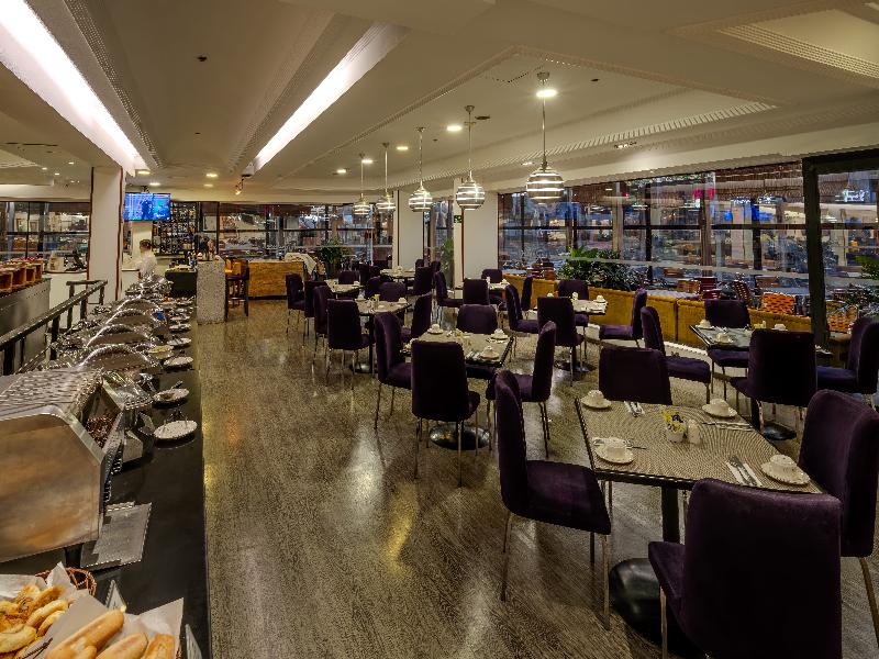 Radisson Bogota Metrotel image