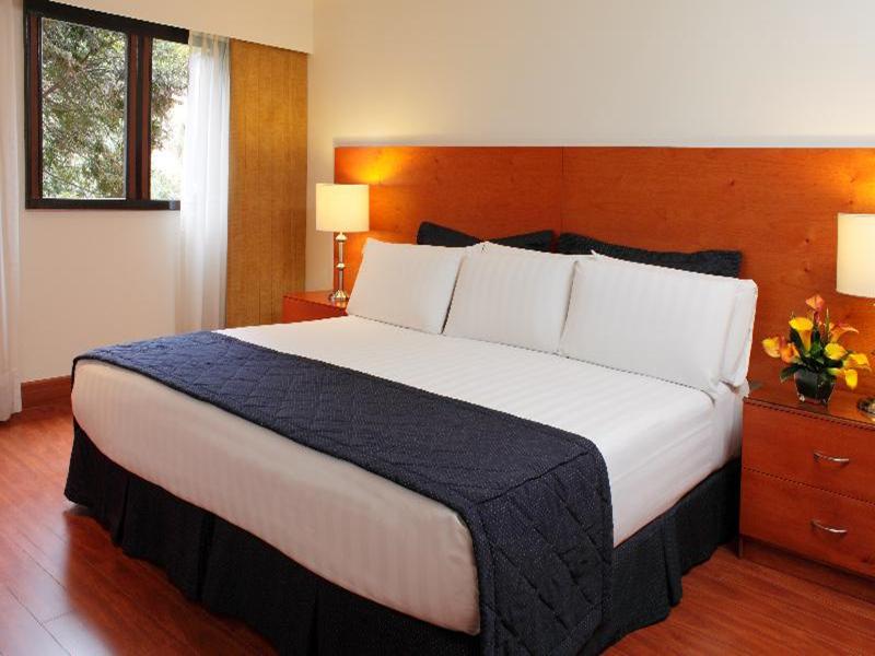 Estelar Apartamentos Bogota La Fontan image