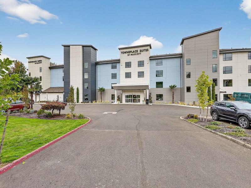 TownePlace Suites by Marriott Portland Airport image
