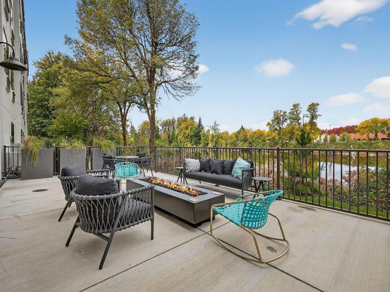 TownePlace Suites by Marriott Portland Airport image