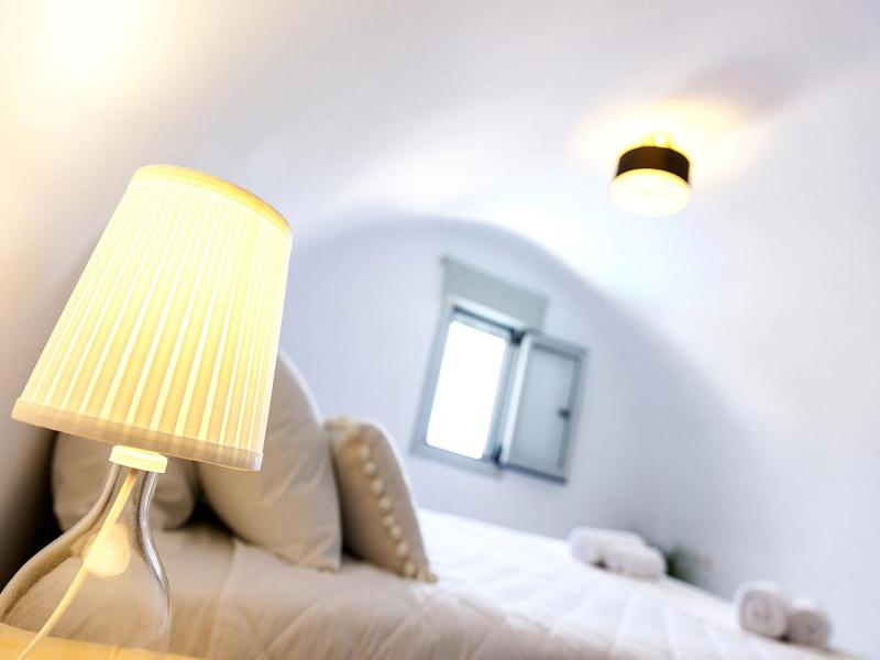 Scorpios Beach Hotel image