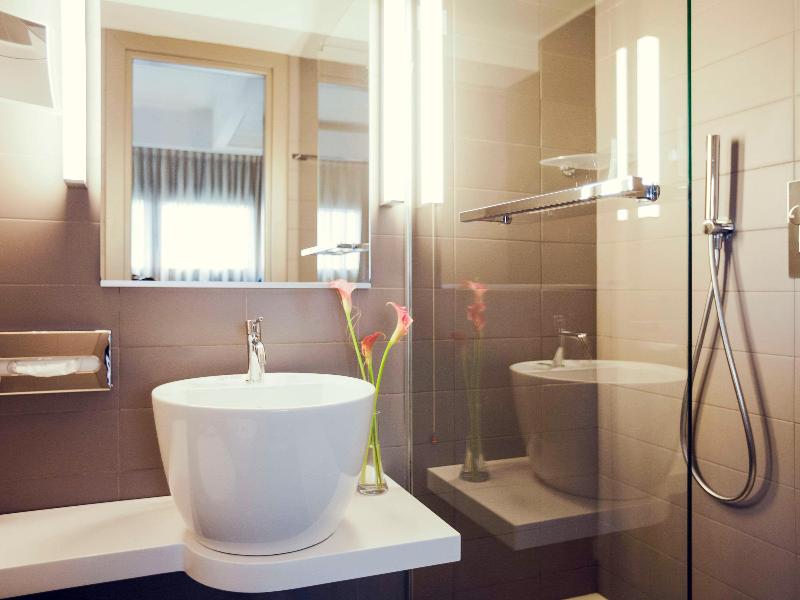 Mercure Roma Centro Colosseo image