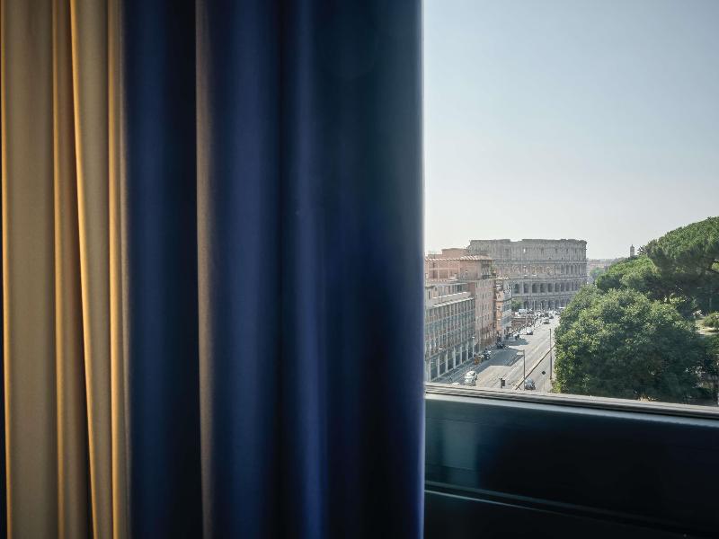 Mercure Roma Centro Colosseo image