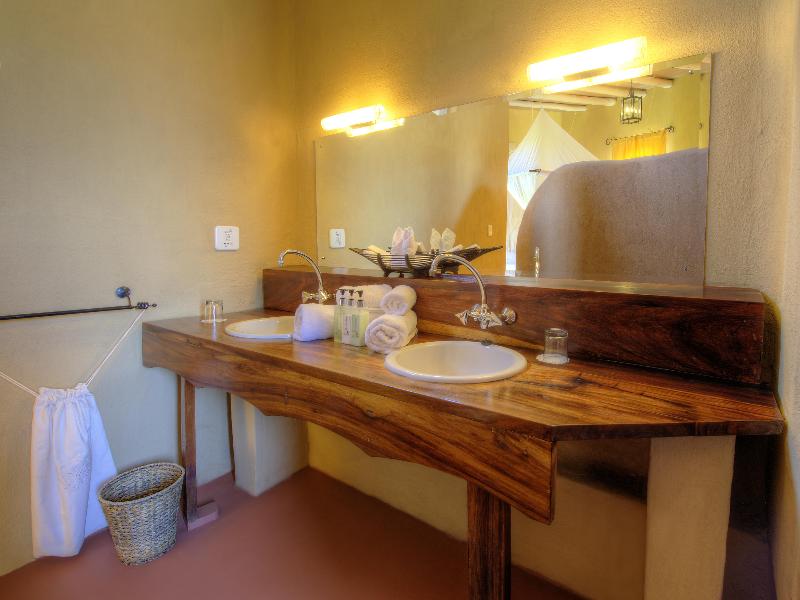 Le Mirage Resort & Spa image