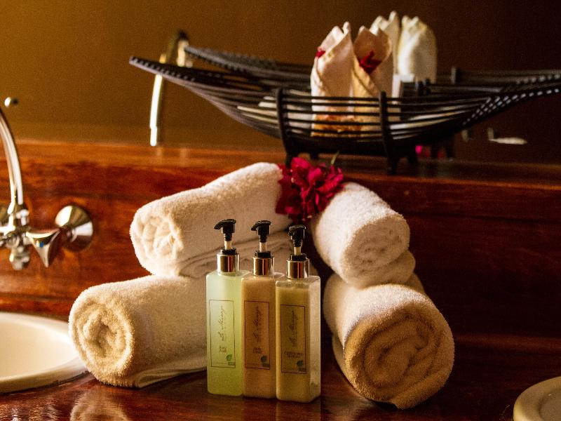 Le Mirage Resort & Spa image