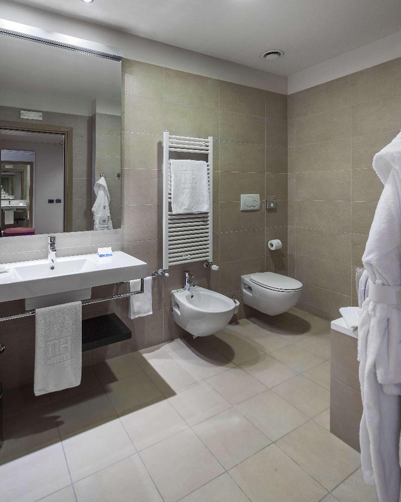 Ac Hotel Milano Sesto image