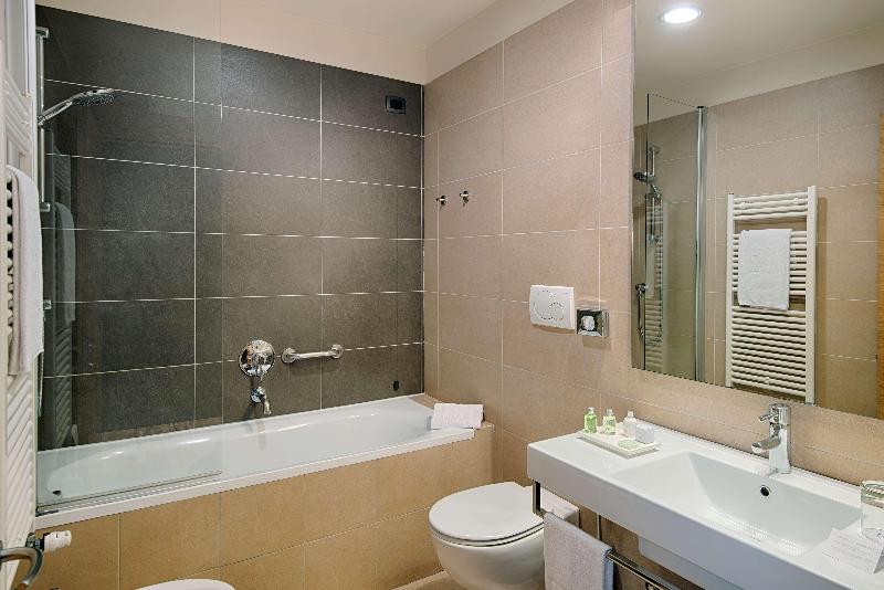 Ac Hotel Milano Sesto image