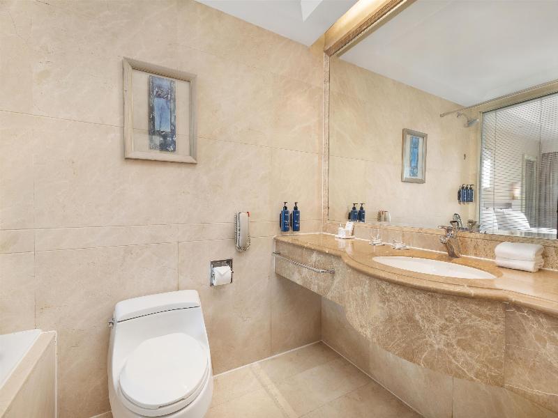 Stay in style at Radisson Blu New World