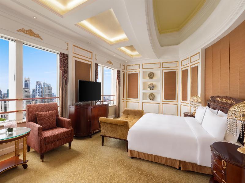Stay in style at Radisson Blu New World