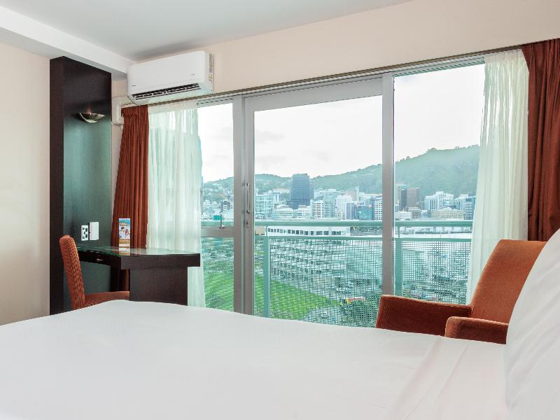 Copthorne Hotel Wellington Oriental Bay image
