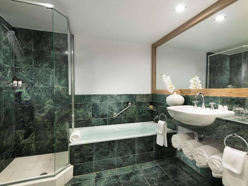 Sofitel Gold Coast Broadbeach image