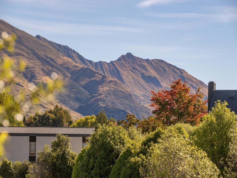 Oakridge Resort Wanaka image
