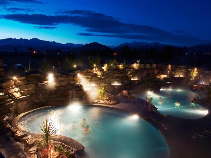 Oakridge Resort Wanaka image