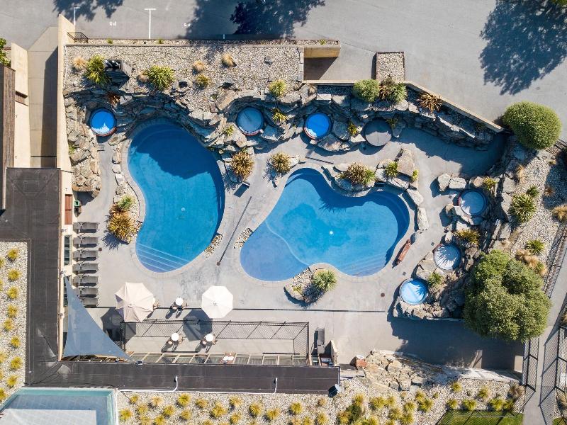 Oakridge Resort Wanaka image