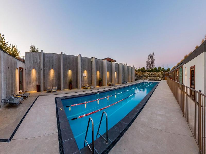 Oakridge Resort Wanaka image